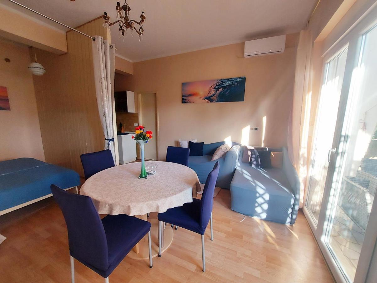 Apartments Adriatic Riviera Crikvenica Luaran gambar